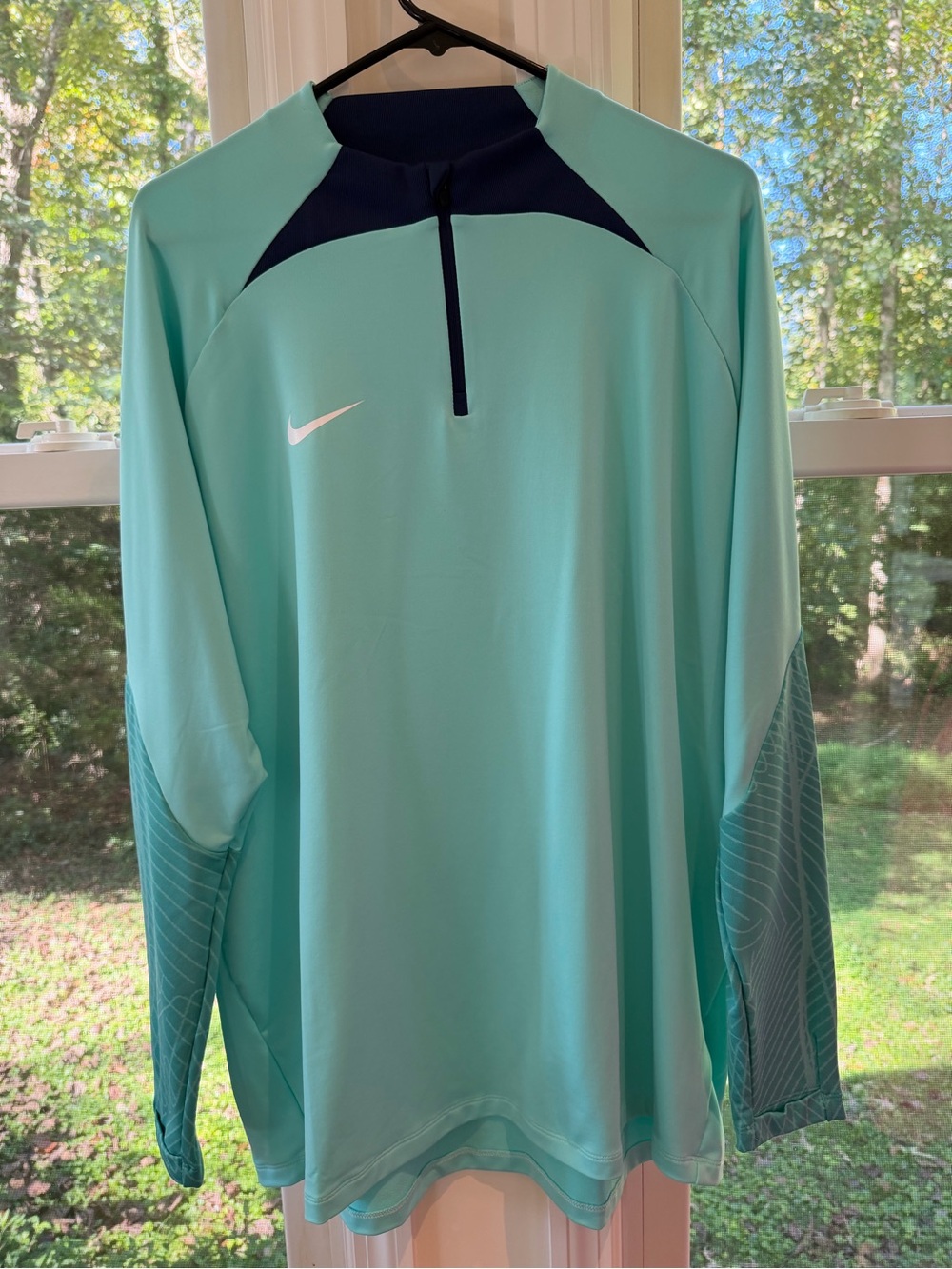 Men’s Nike Strike Dri-Fit slim fit long sleeve strike drill soccer zip jacket